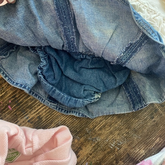 11 pieces of BABY GIRL clothes! 👶🏻mostly jackets w/hoods...2NWT the rest EUC❣️ - Picture 3 of 8